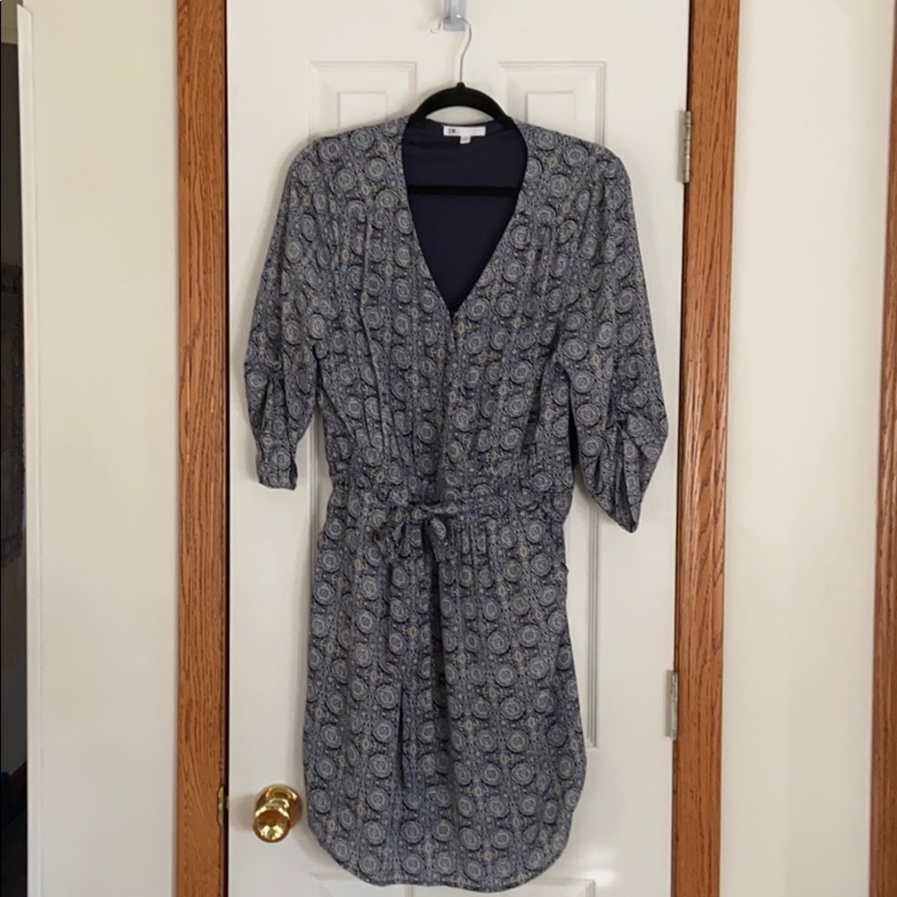 Cute poly medallion print dress.